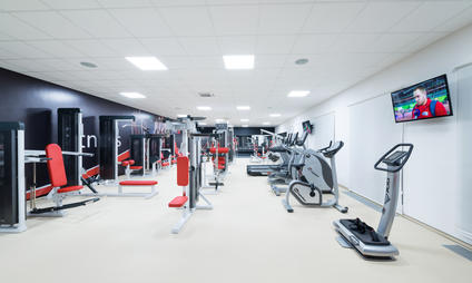 Posilovna ve fitness centru Relax21 - silová i kardio zóna