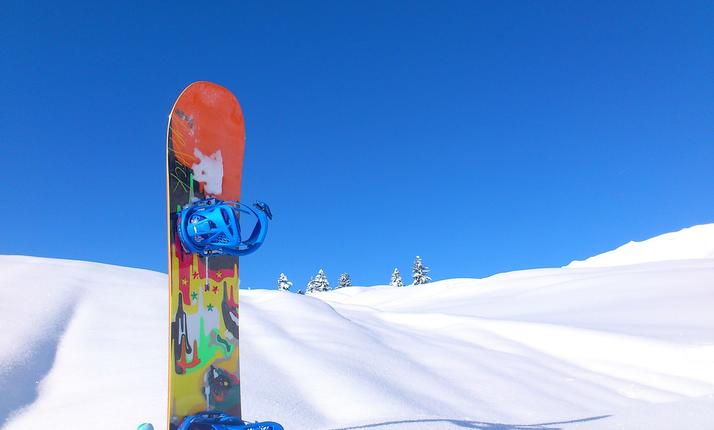 Půjčení snowboardu pro dospělé