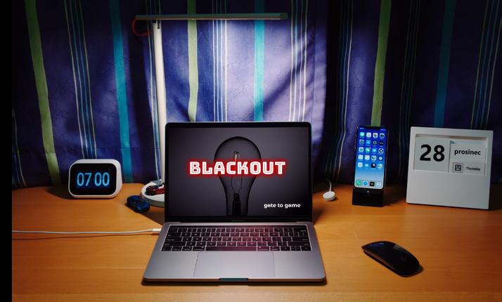 Blackout - online týmová hra