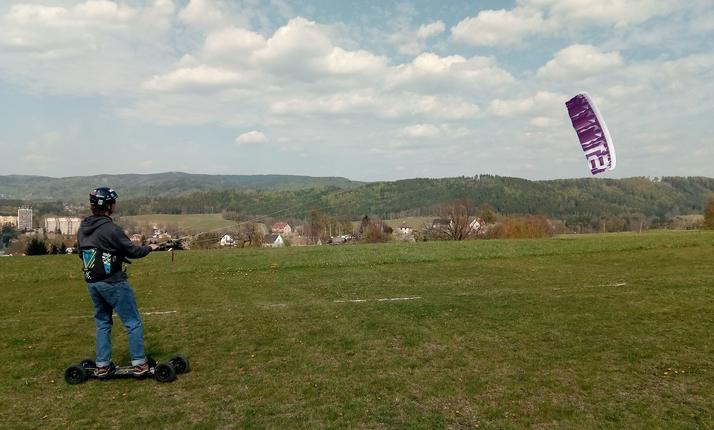 Landkiting Smeťák v Praze - nauč se kiting na zemi