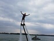 Flyboard - létání nad vodou