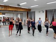 Latinsko-americké tance pro ženy mírně a středně pokročilé