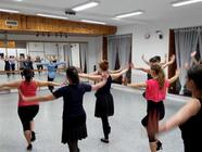 Latinsko-americké tance pro ženy mírně a středně pokročilé