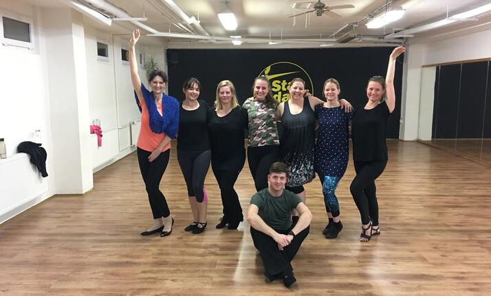 Latino dance pro ženy - začátečnice i mírně pokročilé tanečnice