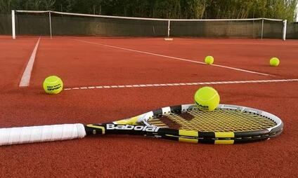 Tenis v RelaxEasy Sportzone