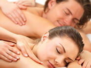 Párová masáž lávovými kameny (60 - 90 minut)