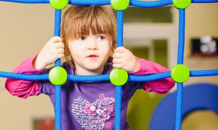 Monkey's Gym - volné dovádění dětí a rodičů ve Westfield Chodov