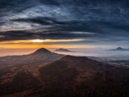 Vyhlídkový let Krajina Českého středohoří pro 2 osoby