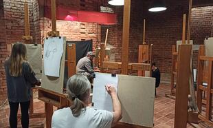 Drink & Draw...Setkání u kresby