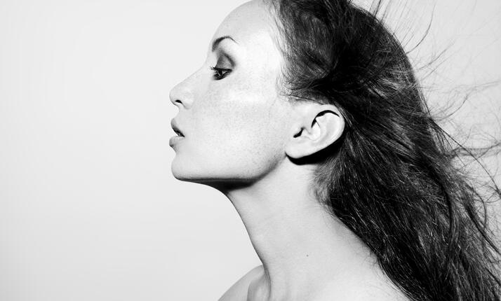 Ošetření galvanickou žehličkou - dejte vráskám sbohem