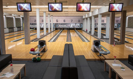 XBowling Prosek - zrekonstruované 12 dráhové bowlingové centrum