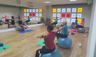 Cvičení pro seniory - klidné, pro udržení kondice