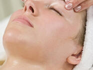 Faceliftingová masáž obličeje v délce 30, 45 nebo 60 min