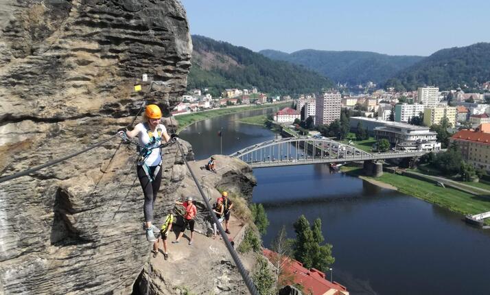 Via Ferrata - lezení pro všechny po Pastýřské stěně v Děčíně