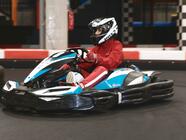 Motokáry ve Fun Aréně - zajezděte si za každého počasí