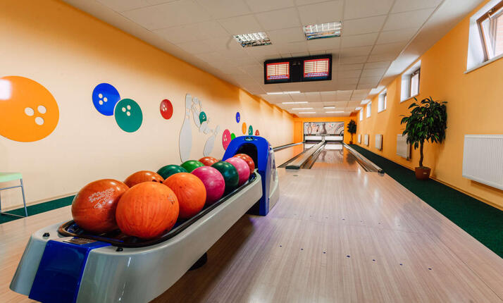 Bowling ve Velichovkách - zábava pro celou rodinu