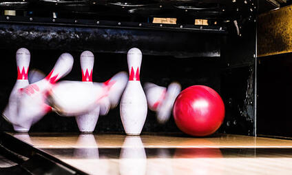 Bowling v Zámecké restauraci Nové Dvory - zábava pro všechny