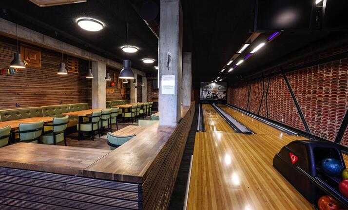 Bowling v CityClubu Rožnov pod Radhoštěm - 2 dráhy