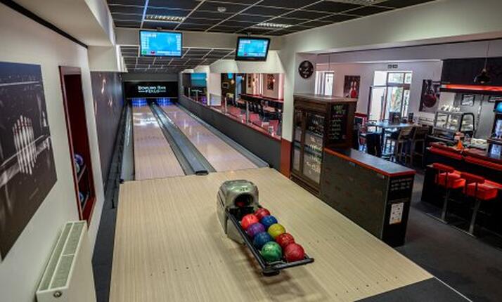 Bowling bar Peklo v Litomyšli - 2 bowlingové dráhy