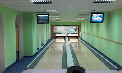Bowling & Fitness v Královském Poříčí - 2 bowlingové dráhy