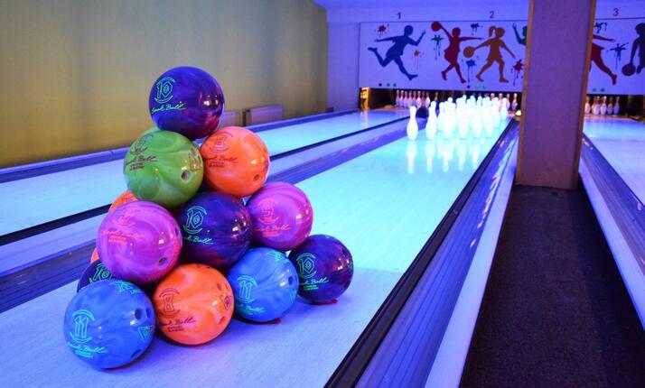 Eurobar Morava Bowling Karlovy Vary - 3 dráhy