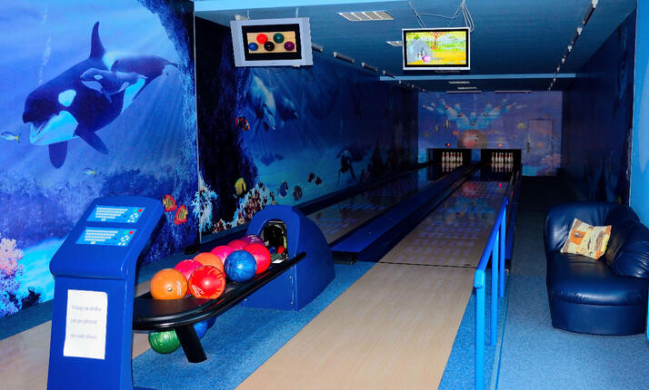Bowling v Restauraci Kuželna Rožnov pod Radhoštěm - 2 dráhy