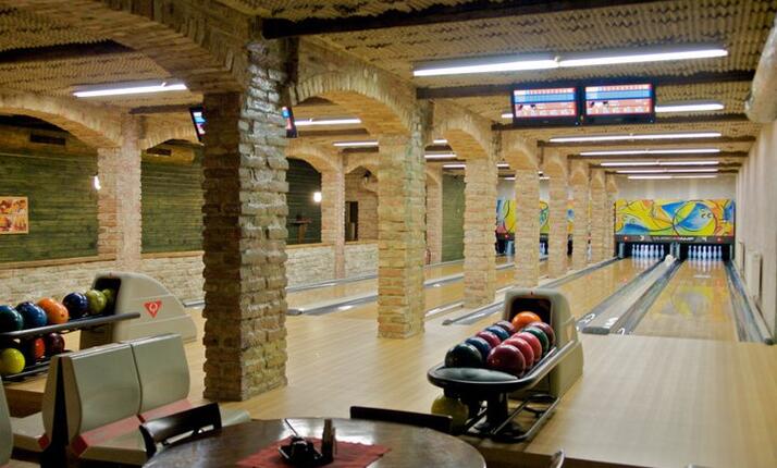 Bowling v Hotelu Kurdějov - 4 bowlingové dráhy