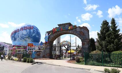 Merlin's Kinderwelt – zábavní park na hraničním přechodu Hatě