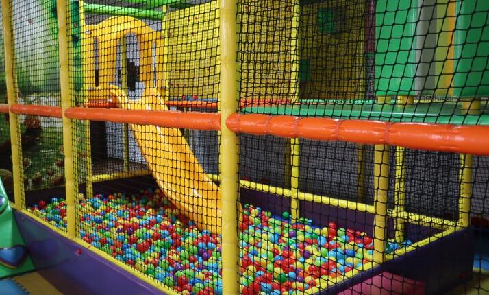 Kavárna s dětským koutkem Valeri Cafe Olomouc - zábava zaručena