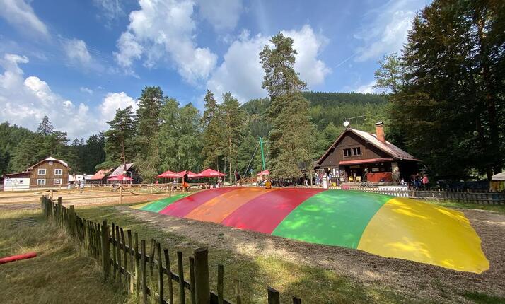 Svatošky dětský ráj u řeky Ohře Loket - areál zážitků a zábavy