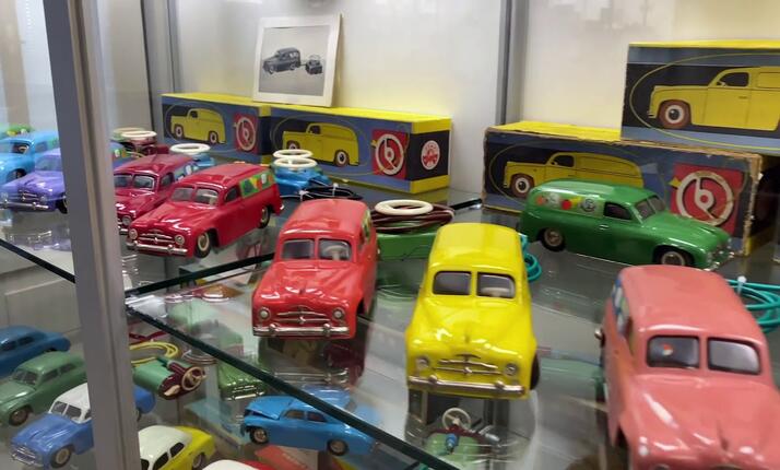 Muzeum autíček na zámku Příseka Brtnice - domov autíček