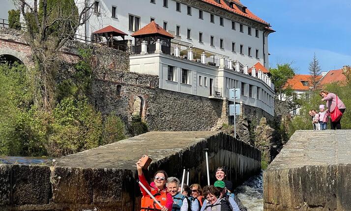 Půjčovna lodí a raftů Potápka Český Krumlov - 11 svozových míst