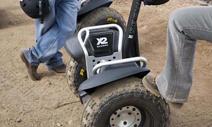 Segway - projížďky zámeckým parkem