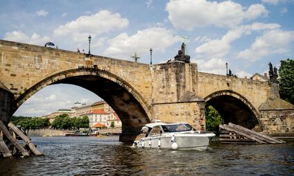 Bohemian River Rhapsody - luxusní plavba na vlnách Prahy