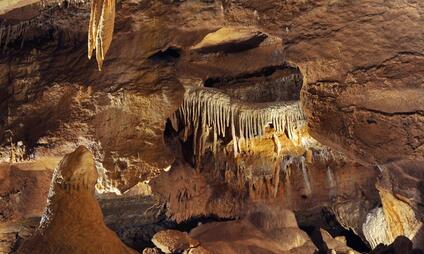 Koněpruské jeskyně Koněprusy - otevřená učebnice krasu