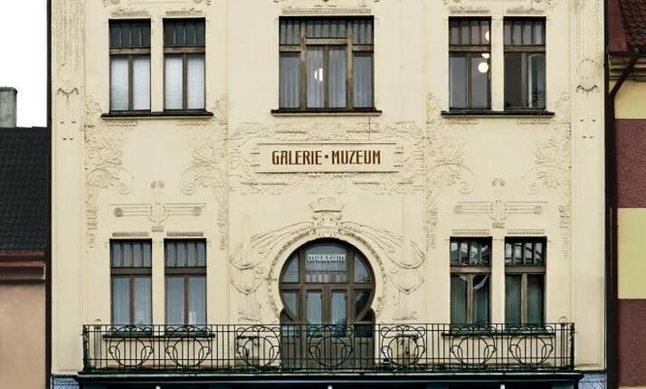 Muzeum umění a designu Benešov - za poznáním regionálního umění