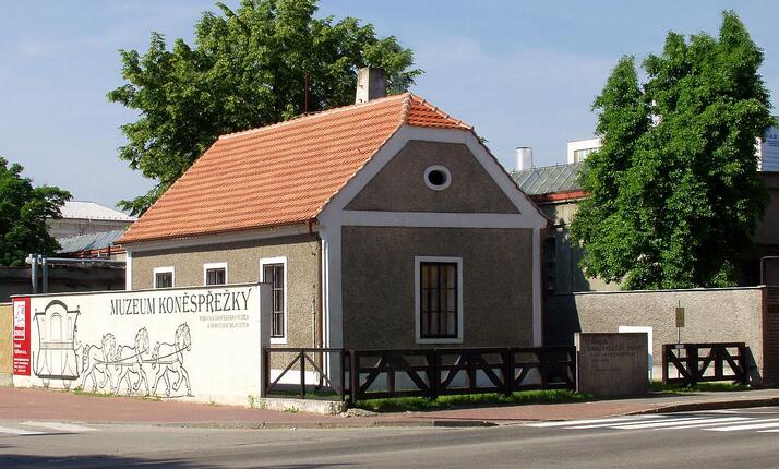 Muzeum koněspřežky - strážní domky a drážní strážníce