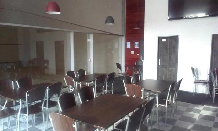 Squash pizzerie Pernarec - jídlo i sport pod jednou střechou