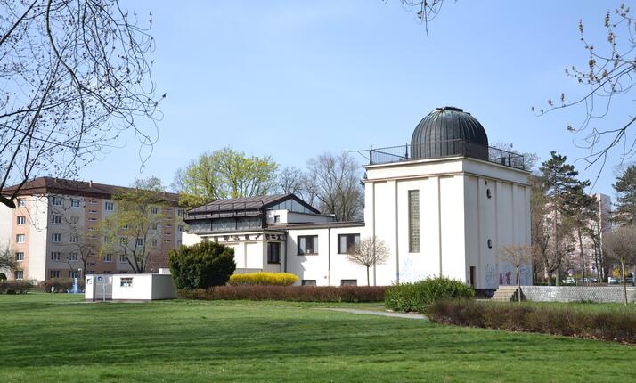 Hvězdárna Prostějov - poznejte náš vesmír