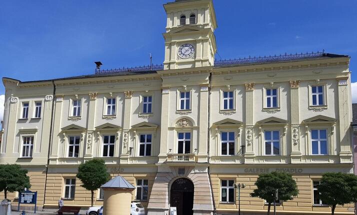 Městská galerie Vlastimila Rady Železný Brod - expozice obrazů