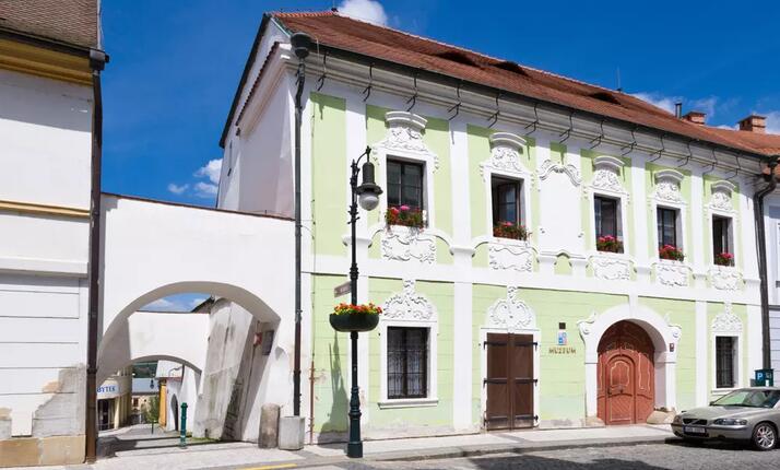 Oblastní muzeum Louny - dvě stálé expozice