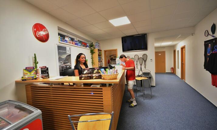 Squash Ohradní Praha - na Ohradní squashově se denně paří