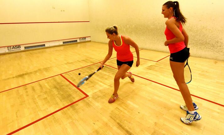 Tj Lokomotiva Plzeň - uděláme z tebe mistra squashe