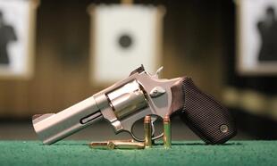 Střelnice Walzel - Střelba z revolveru 357 Magnum pro 1 osobu
