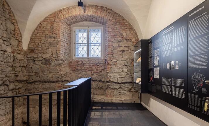 Expozice Skrytý středověk, zámek Bílovec - dějiny hradu