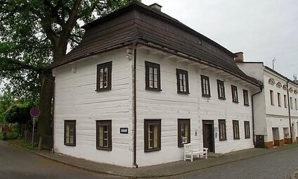 Muzeum Náchodska - Stará škola "Dřevěnka"