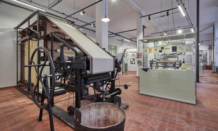 Muzeum textilního tisku Dvůr Králové - historie již od r. 1936