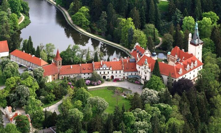 Zámek Průhonice – neorenesanční klenot v nádherném parku