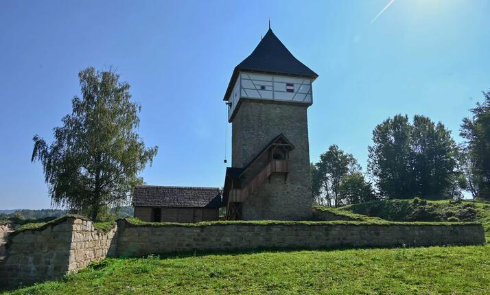 Středověká Tvrz Tichá Dolní Dvořiště - dřívější sídlo purkrabí