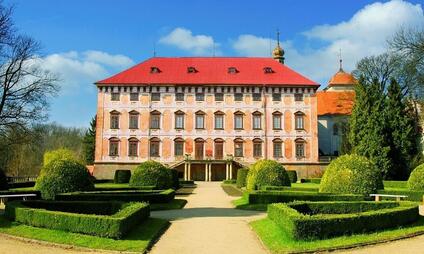 Zámek Libochovice - významná raně barokní stavba v Čechách